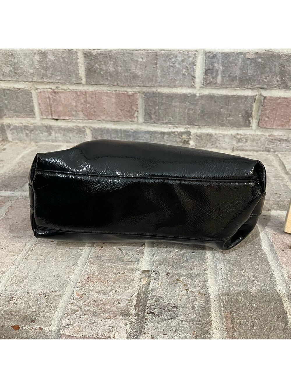 Old Navy Glossy Black Hobo Bag - Picture 7 of 7